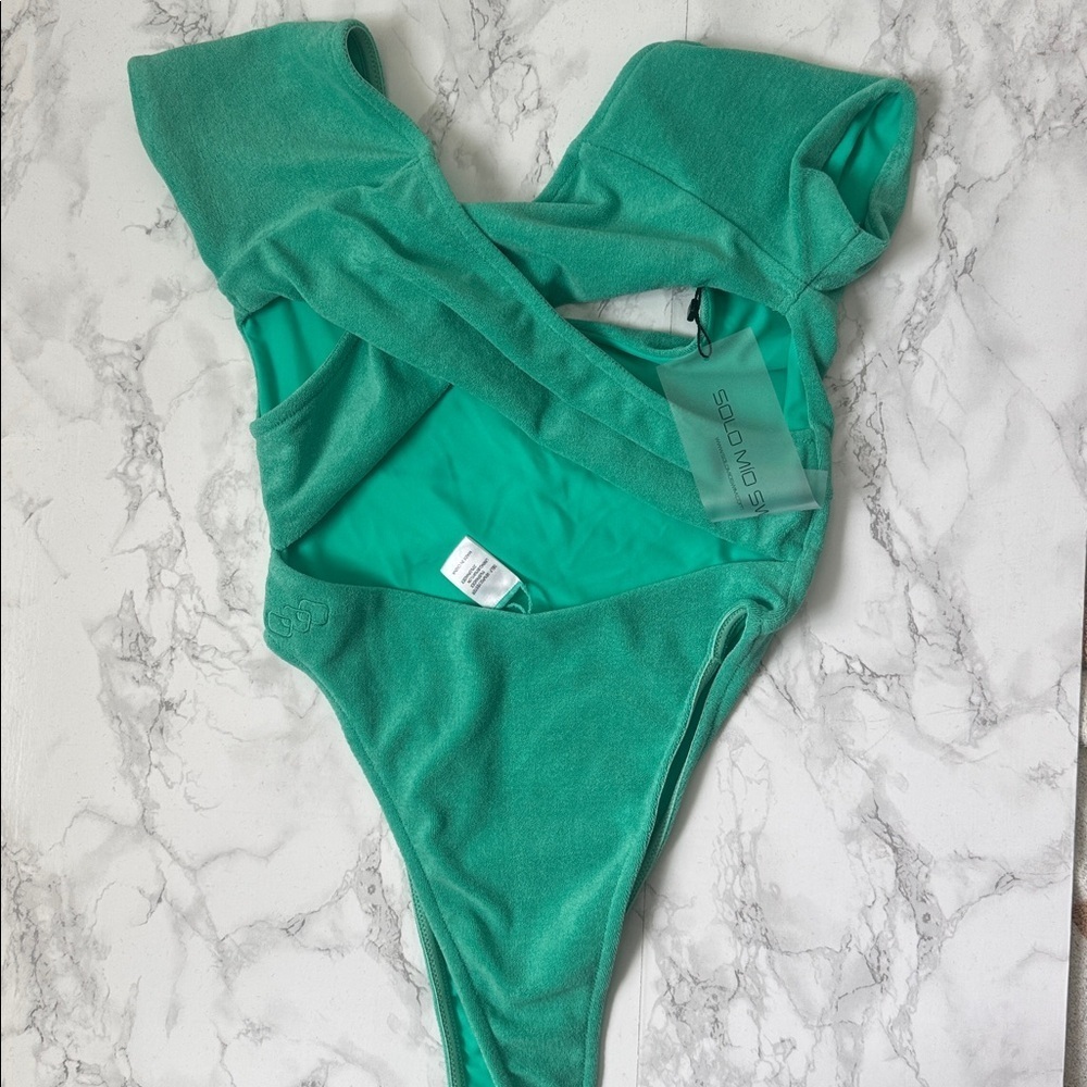 Solo Mio Swim Phyto One Piece Reversible Green Small Terry NWT - Picture 9 of 9